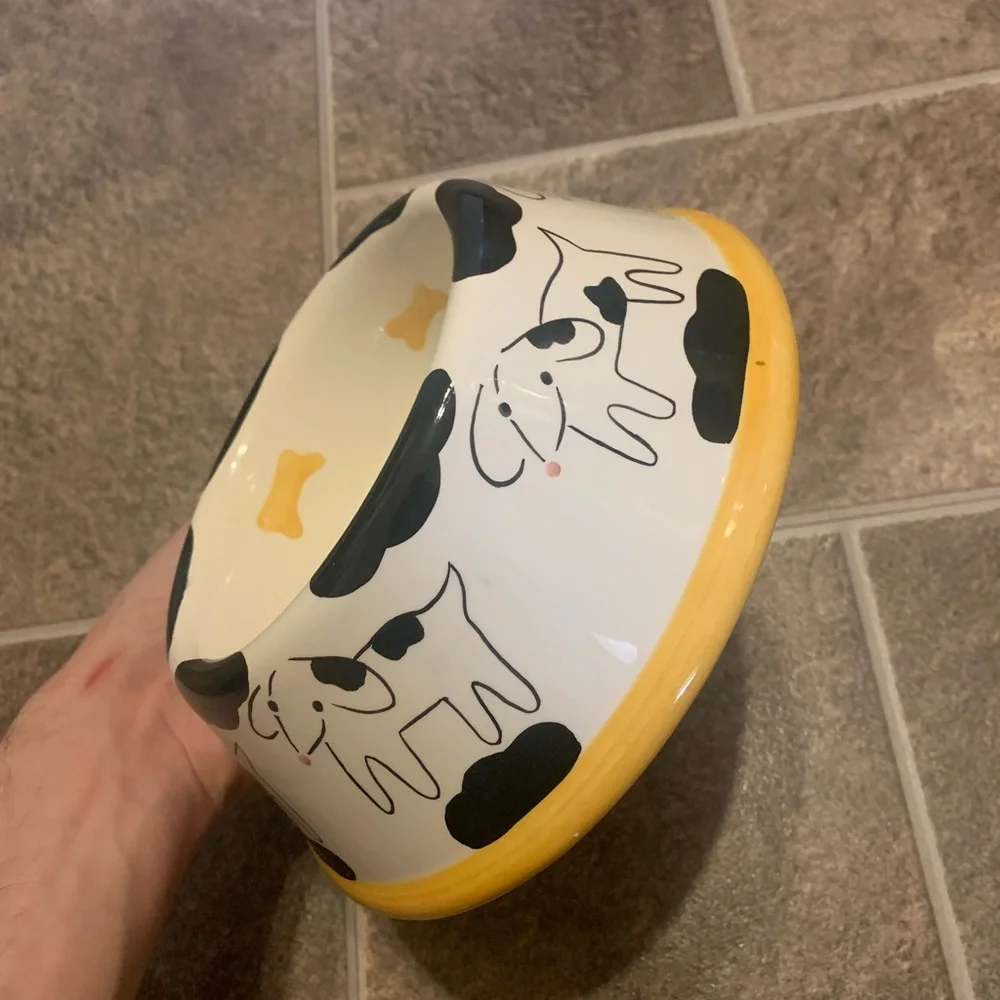 TRISH RICHMAN for AT HOME Decorative Homewares Cute Design Vintage Dog Bowl